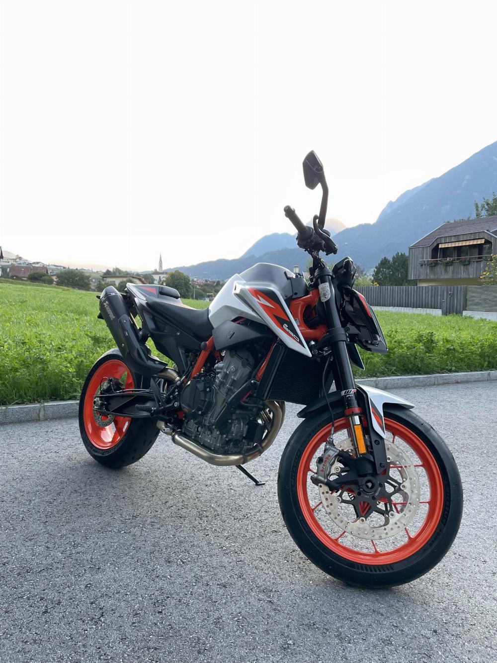 Motorrad verkaufen KTM Duke 890 R Ankauf